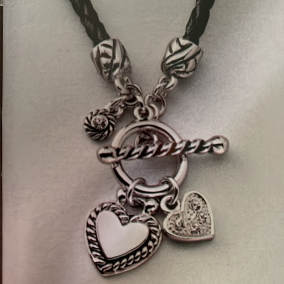 Lia Sophia KISS & TELL Toggle Heart Necklace - Picture 7 of 7
